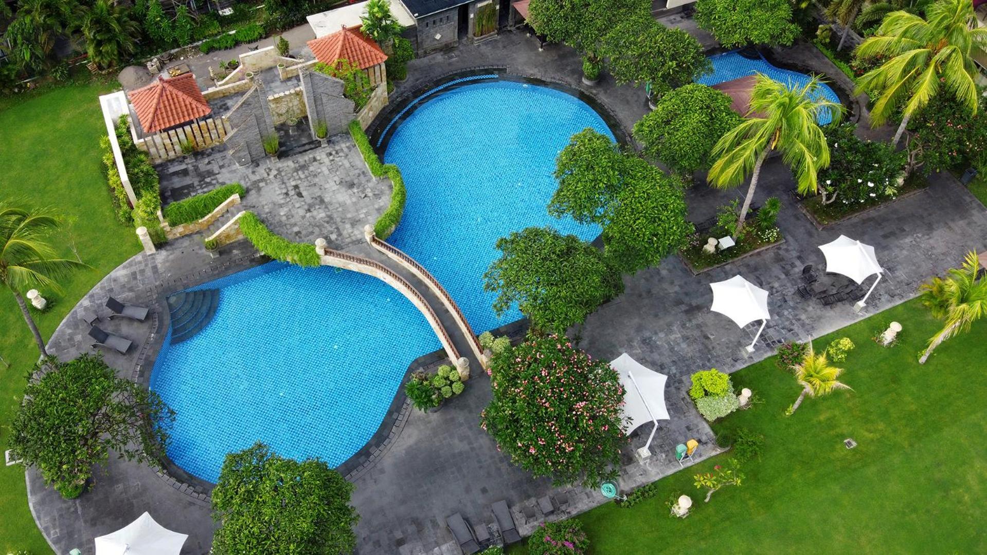 Lombok Raya Hotel Mataram Extérieur photo